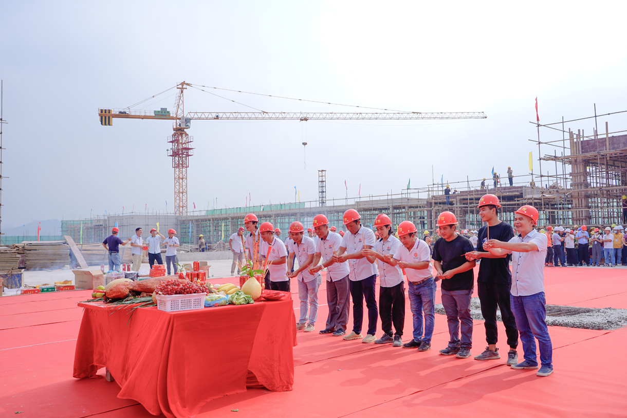 ϲѶӢƼ9ųϲ𶥡辰Ƶװ޹̿