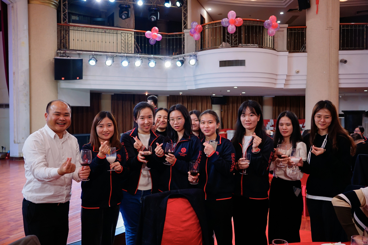 ̫ɼtyc122ccڽ2021չܽ